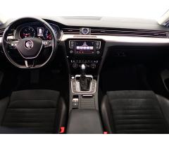 Volkswagen Passat 2.0 TDI 110kW - 10