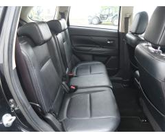 Mitsubishi Outlander 2.2 DI-D 110kW - 13