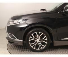 Mitsubishi Outlander 2.2 DI-D 110kW - 21