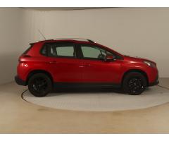 Peugeot 2008 1.2 PureTech 81kW - 8