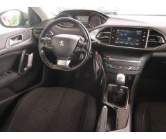 Peugeot 308 1.2 PureTech 96kW - 9