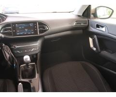 Peugeot 308 1.2 PureTech 96kW - 11