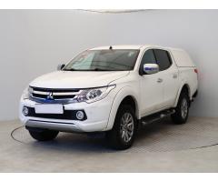 Mitsubishi L200 2.4 DI-D 133kW - 3