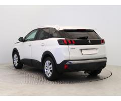 Peugeot 3008 1.6 BlueHDi 88kW - 5