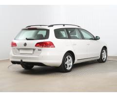 Volkswagen Passat 2.0 TDI 103kW - 7