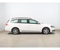 Volkswagen Passat 2.0 TDI 103kW - 8