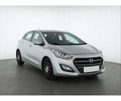 Hyundai i30 1.6 CRDi 81kW - 1