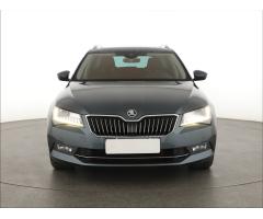 ŠKODA SUPERB COMBI 2.0TDI 140 LAURIN&K 4X4 DSG 7ST