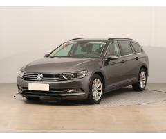 VW Passat 2,0Tdi DSG 140kW Elegance Variant 1 MAJ ČR