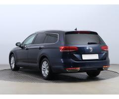 VW Passat 2,0Tdi DSG 140kW Elegance Variant 1 MAJ ČR