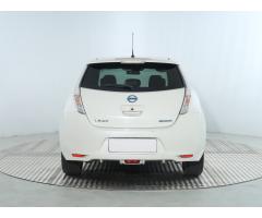 Nissan Leaf 30 kWh 80kW - 6