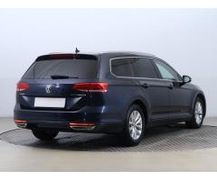 Volkswagen Passat 2.0 TDI 110kW - 7