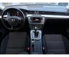 Volkswagen Passat 2.0 TDI 110kW - 10