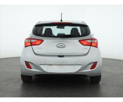 Hyundai i30 1.6 CRDi 81kW - 11