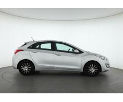 Hyundai i30 1.6 CRDi 81kW - 15