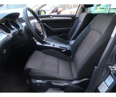 Volkswagen Passat 2.0 TDI 110kW - 16