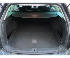 Volkswagen Passat 2.0 TDI 110kW - 20