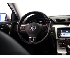 Volkswagen Passat 2.0 TDI 103kW - 22