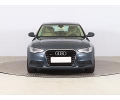 Audi Q3 S tronic DSG Zlevněno o 22 000 Kč