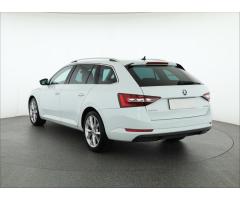 Škoda Superb 2.0 TDI 140kW - 5