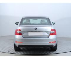 Škoda Octavia 1.8 TSI 132kW - 6