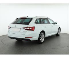 Škoda Superb 2.0 TDI 140kW - 7