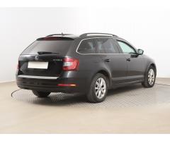 Škoda Octavia 1.6 TDI 85kW - 7