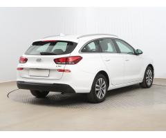 Hyundai i30 1.4 T-GDI 103kW - 7