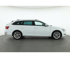 Škoda Superb 2.0 TDI 140kW - 8