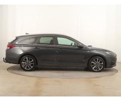 Hyundai i30 1.6 CRDi MHEV 100kW - 8