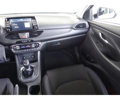 Hyundai i30 1.4 T-GDI 103kW - 11