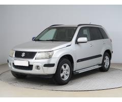 Suzuki Grand Vitara 2.0 103kW - 3