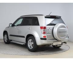 Suzuki Grand Vitara 2.0 103kW - 5