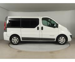 Renault Trafic 2.0 dCi 84kW - 8