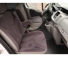 Renault Trafic 2.0 dCi 84kW - 12