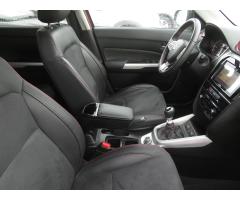 Suzuki Vitara 1.4 BoosterJet 103kW - 15