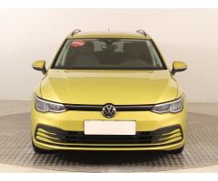 Volkswagen Golf Variant R-Line mHEV DSG Zlevněno o 16 000 Kč