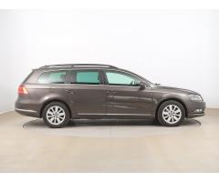 Volkswagen Passat 2.0 TDI 103kW - 8