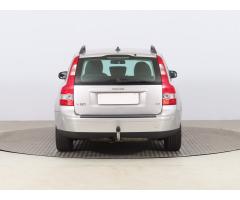 Volvo V50 2.4 i 125kW - 6