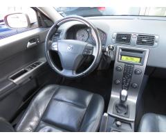 Volvo V50 2.4 i 125kW - 9