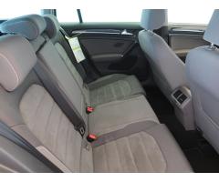 Volkswagen Golf 1.4 TSI 90kW - 13