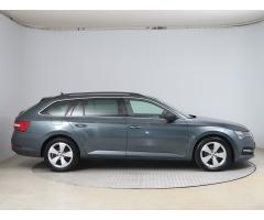 Škoda Superb 2.0 TDI 110kW - 8