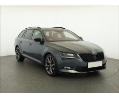 ŠKODA SUPERB COMBI 2.0TDI 140 LAURIN&K 4X4 DSG 7ST