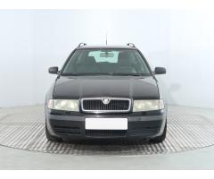 ŠKODA SUPERB COMBI 2.0TDI 140 LAURIN&K 4X4 DSG 7ST