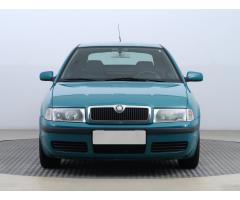 ŠKODA SUPERB COMBI 2.0TDI 140 LAURIN&K 4X4 DSG 7ST