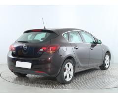 Opel Astra 1.4 T 103kW - 7