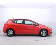 Kia Cee`d 1.4 MPI 74kW - 8