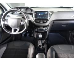 Peugeot 2008 1.2 PureTech 96kW - 10