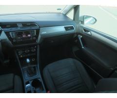 Volkswagen Touran 2.0 TDI 110kW - 11