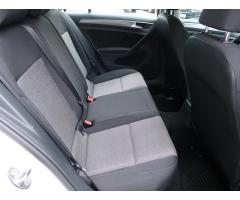 Volkswagen Golf 1.2 TSI 77kW - 13